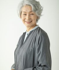 岸 京子