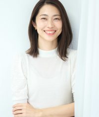 桑原里奈