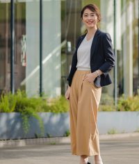 桑原里奈