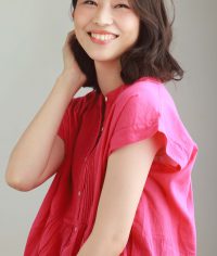 桑原里奈