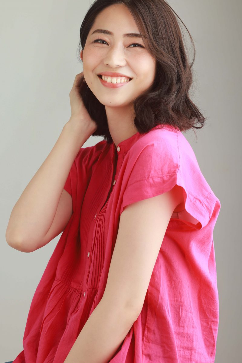 桑原里奈