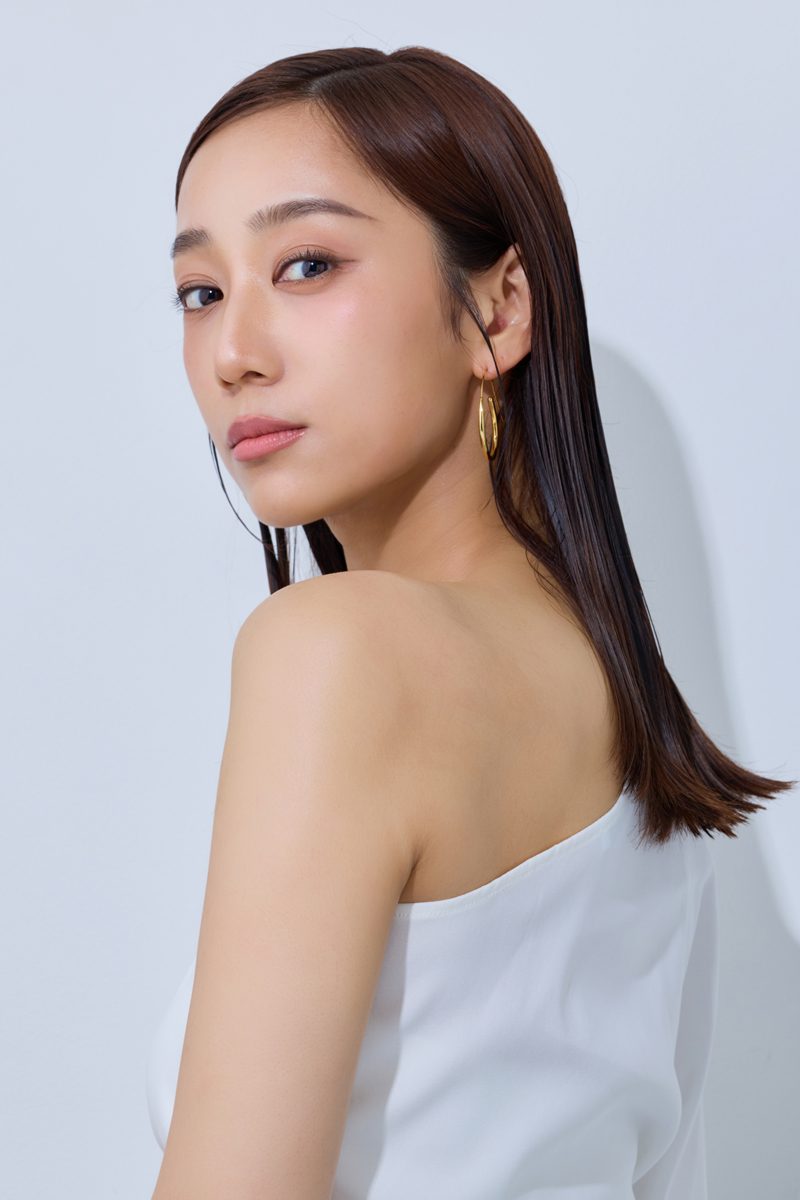 城倉彩