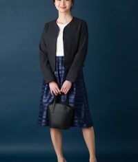 牛居澪子
