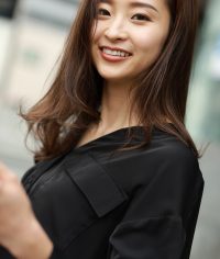 牛居澪子