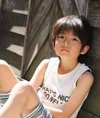 翼　己