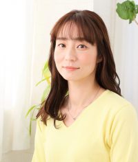 平井 麻里子