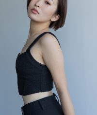 瞳子
