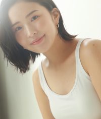 瞳子